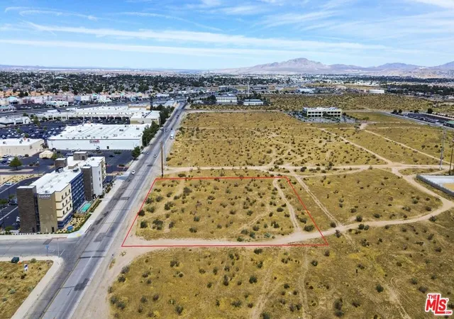 5th image of 0 Cottonwood Ave, Victorville, CA 92395 | MLS# 26750043