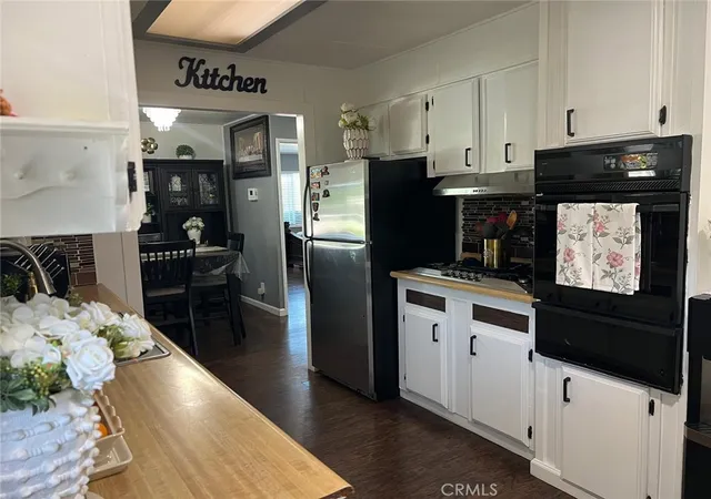 4th image of 320 N Park Vista St #20, Anaheim, CA 92806 | MLS# PW26083684