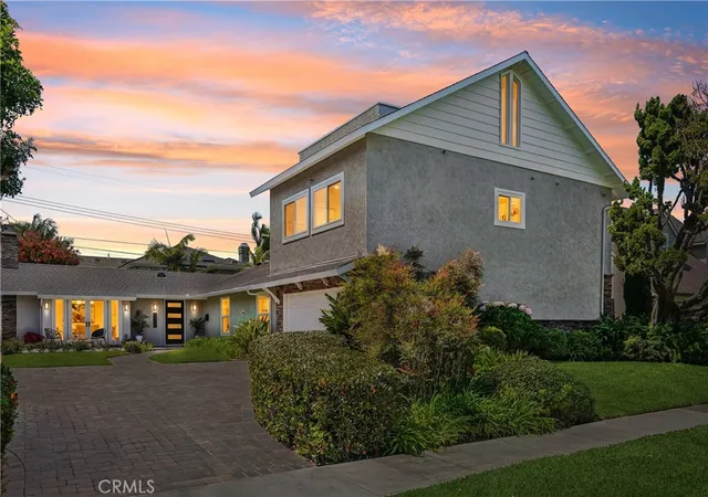 Photo 1 of Sale Pending at 11721 Norgrove Ln, Los Alamitos, CA 90720 | MLS# PW26082098 | Listing updated on 2026-05-28