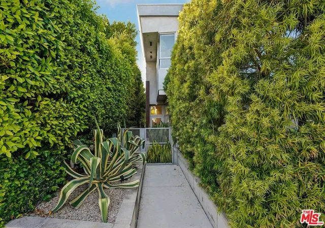 Homes for sale in Santa Monica, CA | 639 Pacific St #A, Santa Monica, CA 90405 | MLS# 26750171