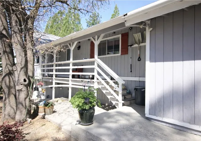Homes for sale in Running Springs, CA | 1962 Nob Hill, Running Springs, CA 92382 | MLS# IG26083677