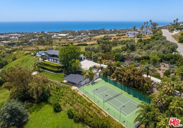 Homes for sale in Malibu, CA | 29800 Cuthbert Rd, Malibu, CA 90265 | MLS# 26750669