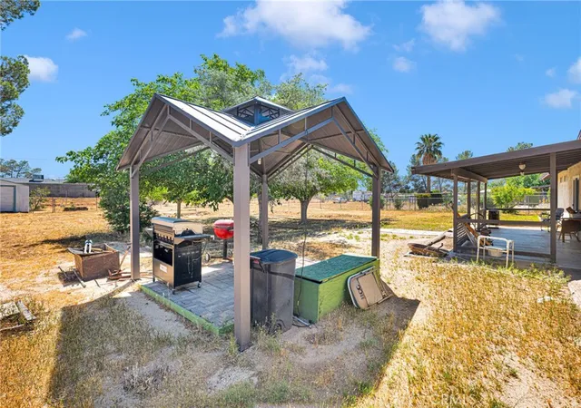 31st image of 15413 Don Roberto, Victorville, CA 92394 | MLS# TR26083246