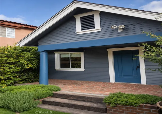 2nd image of 716 N Sierra Bonita Ave, Los Angeles, CA 90046 | MLS# WS26083143