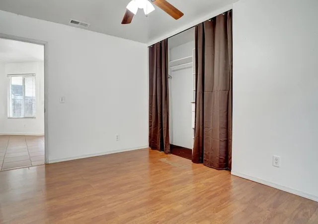 3rd image of 1350 Dos Hermanos Gln, Escondido, CA 92027 | MLS# 260009262SD