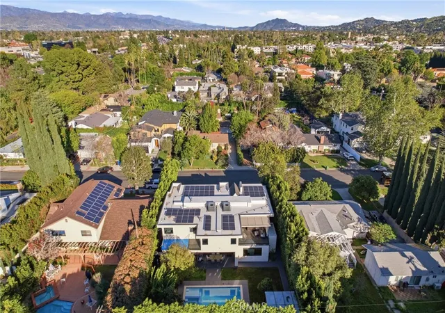 Homes for sale in Sherman Oaks, CA | 4545 Stern Ave, Sherman Oaks, CA 91423 | MLS# SR26083748
