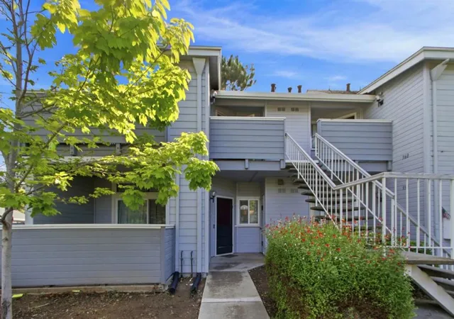 Photo 1 of Condo for sale at 354 Shadow Run Dr, San Jose, CA 95110 | MLS# ML82043597 | Listing updated on 2026-09-22