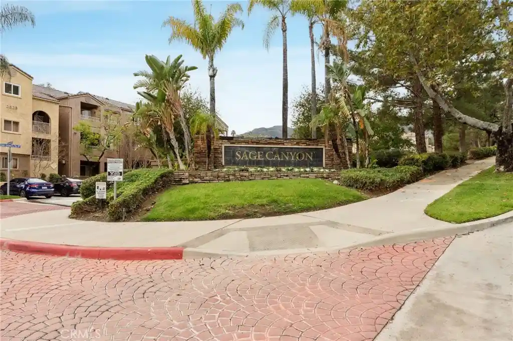 Listing Photo 34 - Condo for sale in 2550 San Gabriel Wy located at 2550 San Gabriel Wy, Corona, CA 92882 - Unit #202
