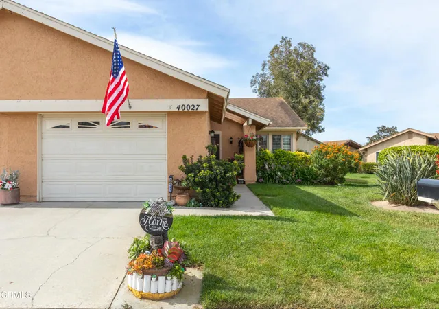 1st image of 40027 Village 40, Camarillo, CA 93012 | MLS# V1-35877