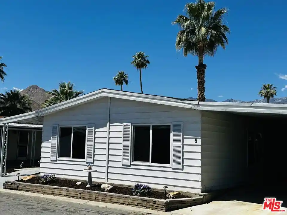Photo 1 of Sale Pending at 8 Calle Abajo, Palm Springs, CA 92264 | MLS# 26728447 | Listing updated on 2026-10-18