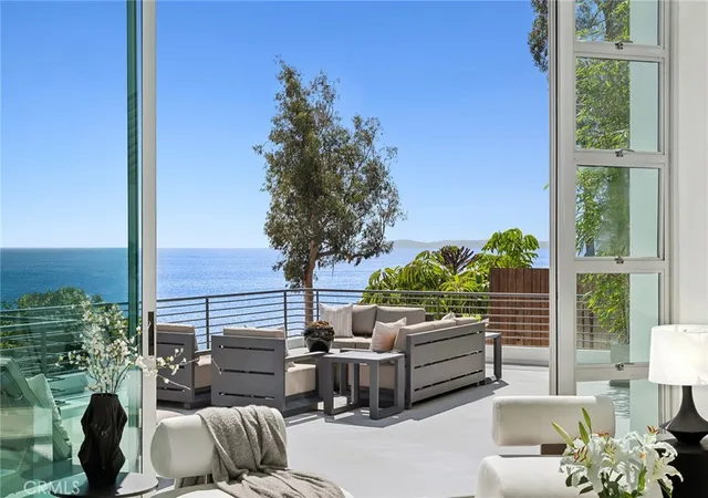 Homes for sale in Laguna Beach, CA | 468 Ashton, Laguna Beach, CA 92651 | MLS# LG26083735