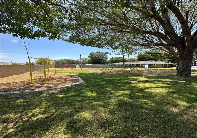 30th image of 3825 Crestmore Rd #414, Jurupa Valley, CA 92509 | MLS# DW26083822