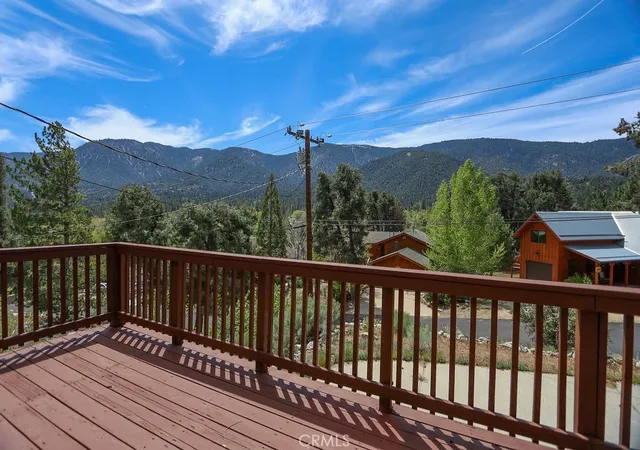 Homes for sale in Pine Mountain Club, CA | 16413 Grizzly, Pine Mountain Club, CA 93222 | MLS# SR26083408