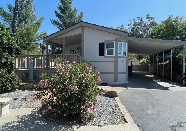 3rd image of 13490 Hwy 8 Business #9, Lakeside, CA 92040 | MLS# PTP2602920