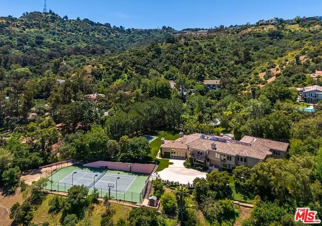 Photo 2 of Mansion for sale at 11971 Lockridge Rd, Studio City, CA 91604 | MLS# 26745233 | Listing updated on 2026-09-01