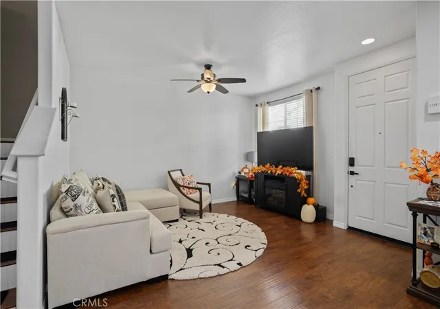 Photo 2 of Condo for sale at 41880 Davenport Way #C, Murrieta, CA 92562 | MLS# IV26084116 | Listing updated on 2026-09-01