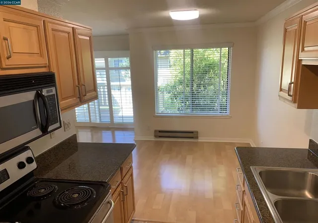 Photo 3 of Sale Pending at 96 Lakeshore Ct, Richmond, CA 94804 | MLS# 41131525 | Listing updated on 2026-10-06