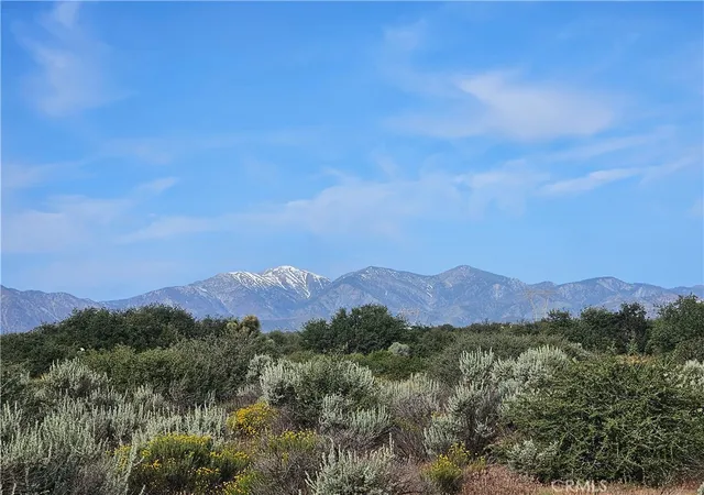 Homes for sale in Oak Hills, CA | 357 311 02, Oak Hills, CA 92344 | MLS# CV26084226
