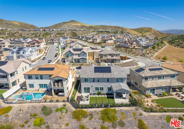 Photo 47 of Single family home for sale at 28609 Windbreak Ter, Santa Clarita, CA 91350 | MLS# 26750879 | Listing updated on 2026-10-07
