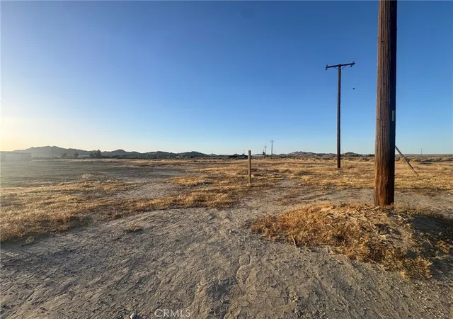 1st image of 171 Avenue Q12, Llano, CA 93591 | MLS# SR26084248