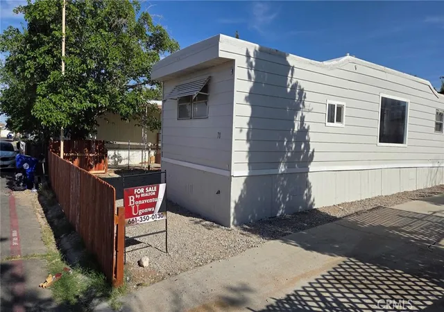 Photo 4 of Manufactured home for sale at 1000 Windy Pass #78, Barstow, CA 92311 | MLS# SR26084289 | Listing updated on 2026-06-08