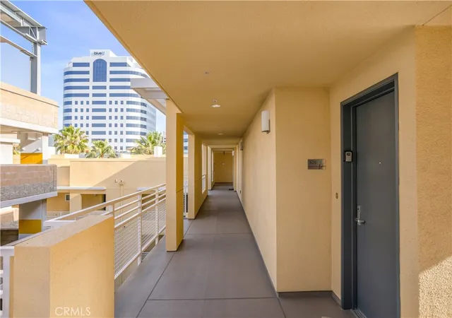 Photo 3 of Condo for sale at 21301 Erwin #526, Woodland Hills, CA 91367 | MLS# IG26084237 | Listing updated on 2026-09-19