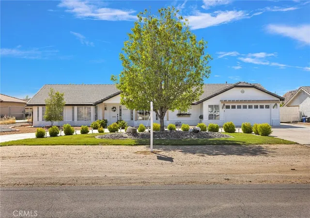 1st image of 15454 Tuscola, Apple Valley, CA 92307 | MLS# HD26084373