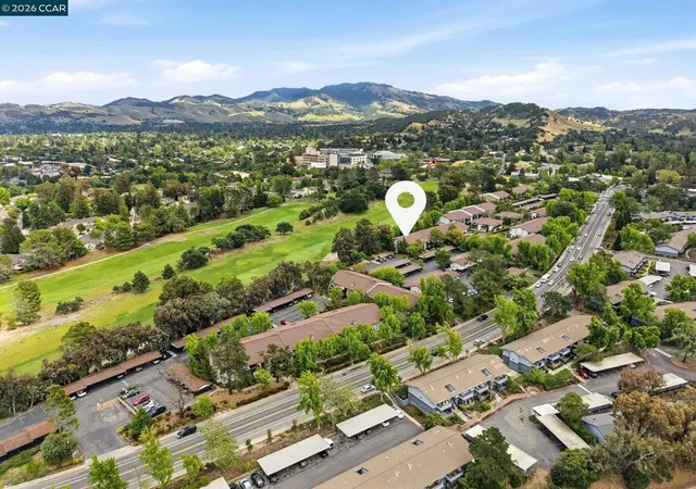 3rd image of 1473 Marchbanks Dr, Walnut Creek, CA 94598