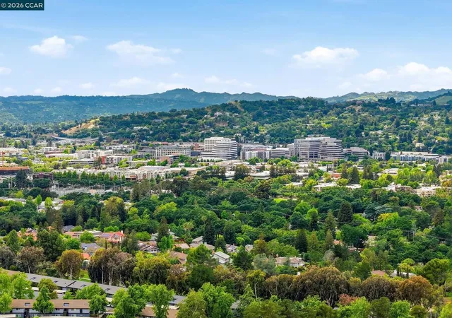 2nd image of 1473 Marchbanks Dr, Walnut Creek, CA 94598