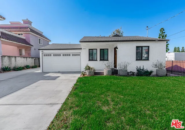 4th image of 5941 Etiwanda Ave, Tarzana, CA 91356 | MLS# 26757677