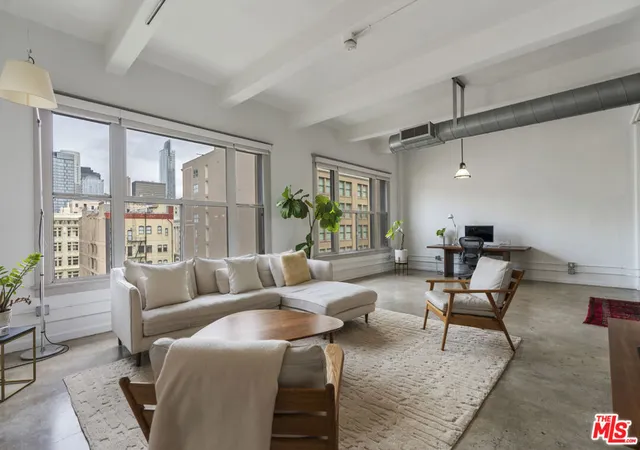 1st image of 814 S Spring St #8, Los Angeles, CA 90014 | MLS# 26751787