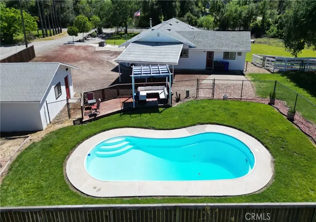 5th image of 24960 2Nd Ave, Los Molinos, CA 96055 | MLS# SN26084675