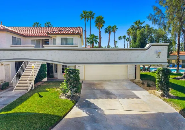 2nd image of 618 Vista Lago Cir N, Palm Desert, CA 92211 | MLS# 219146667DA