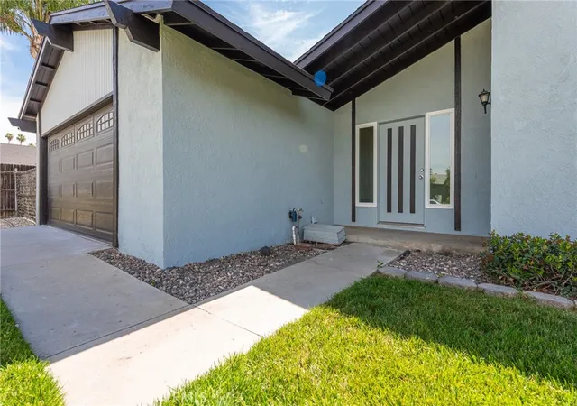 Homes for sale in Riverside, CA | 6414 Foster, Riverside, CA 92506 | MLS# IV26081981