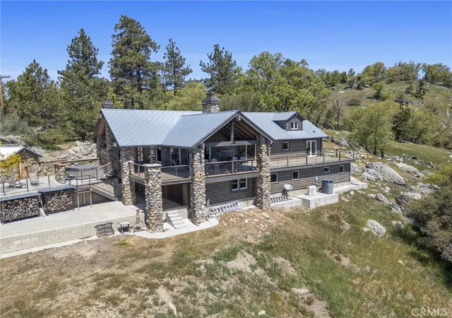 Homes for sale in Tehachapi, CA | 27241 Deertrail Dr, Tehachapi, CA 93561 | MLS# PI26084568