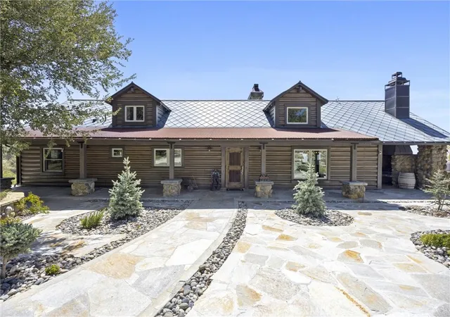 Homes for sale in Tehachapi, CA | 27241 Deertrail Dr, Tehachapi, CA 93561 | MLS# PI26084568