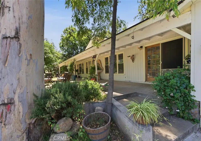 3rd image of 9522 La Canada, Sunland, CA 91040 | MLS# SR26084888