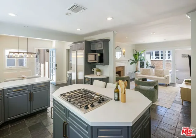 Homes for sale in Beverly Hills, CA | 1165 Coldwater Canyon Dr, Beverly Hills, CA 90210 | MLS# 26739431