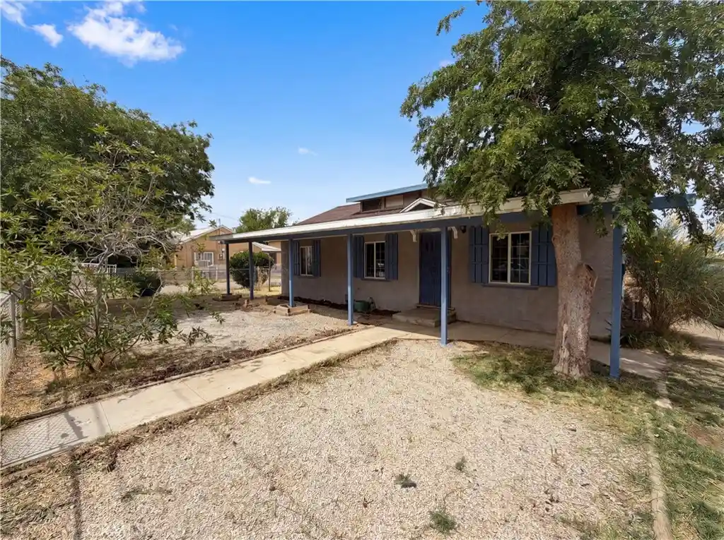 Single family home for sale at 11950 Lee Ave, Adelanto, CA 92301 | MLS# IV26083124