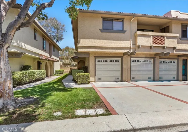 4th image of 25183 Oak Canyon, Lake Forest, CA 92630 | MLS# OC26084632