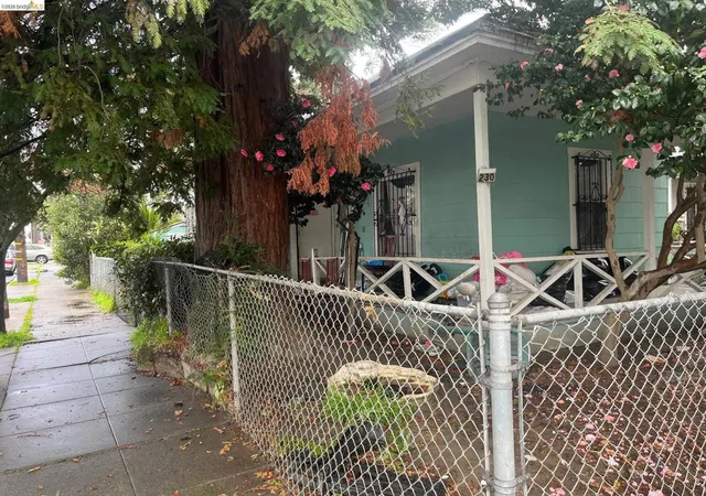 Homes for sale in Richmond, CA | 230 Nevin Ave, Richmond, CA 94801 | MLS# 41131619