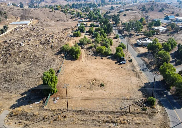 Photo 2 of Land for sale at 3 Highway 74, Perris, CA 92570 | MLS# SW26085122 | Listing updated on 2026-04-20