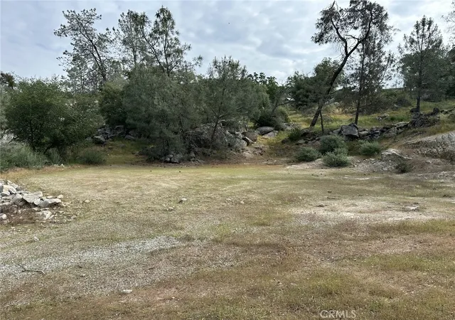 3rd image of 0 Oak Grove Ct E, Coarsegold, CA 93614 | MLS# FR26085197