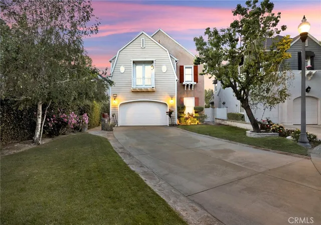 3rd image of 23811 Bayview Ct, Valencia, CA 91355 | MLS# GD26084274