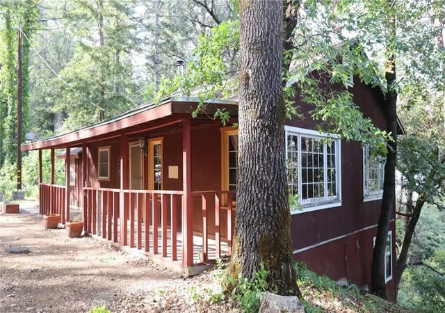 3rd image of 17327 Bay Leaf Rd, Middletown, CA 95461 | MLS# LC26078426