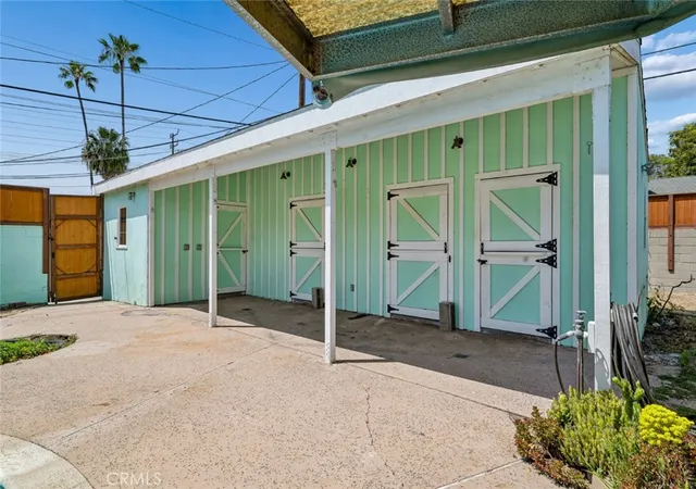 5th image of 449 W Elm Ave, Burbank, CA 91506 | MLS# BB26085239