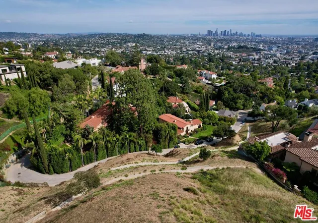 Photo 4 of Land for sale at 2521 Nottingham, Los Angeles, CA 90027 | MLS# 26753009 | Listing updated on 2026-04-28