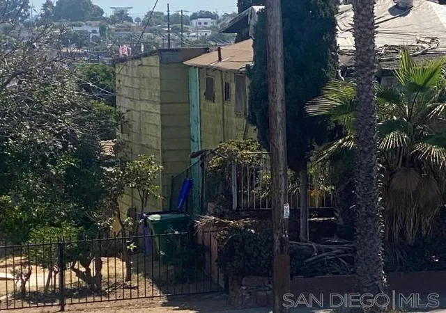 Photo 3 of Sale Pending at 3043 Market St, San Diego, CA 92102 | MLS# 260009394SD | Listing updated on 2026-09-10