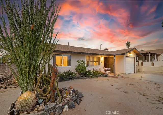 Homes for sale in 29 Palms, CA | 5968 Mariposa Ave, 29 Palms, CA 92277 | MLS# JT26085421