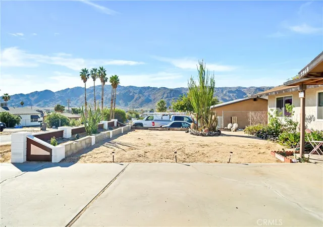 Homes for sale in 29 Palms, CA | 5968 Mariposa Ave, 29 Palms, CA 92277 | MLS# JT26085421